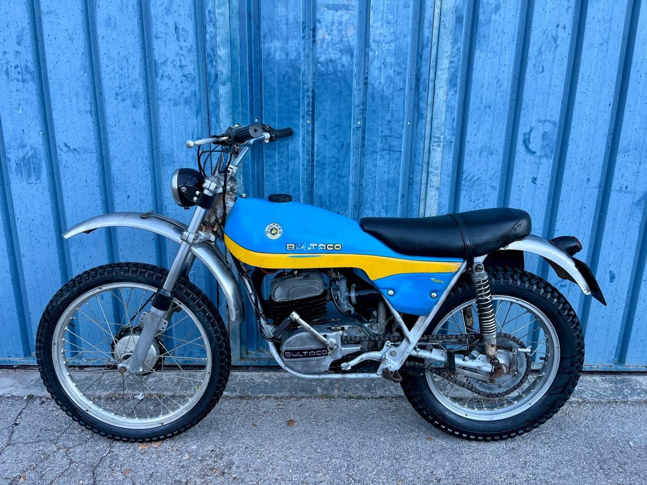 BULTACO Alpina 350 - 1975 LesAnciennes.com