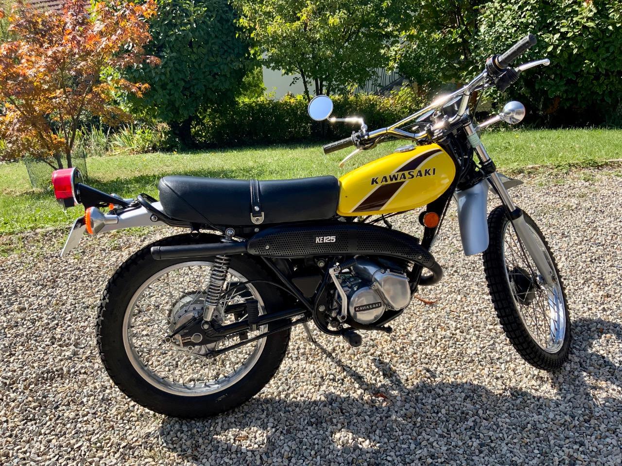 KAWASAKI 125 KE - 1976 LesAnciennes.com