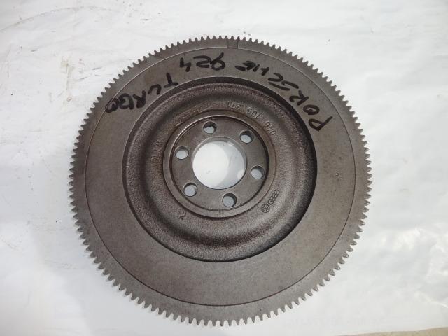 Volant moteur Porsche 924 Turbo LesAnciennes.com