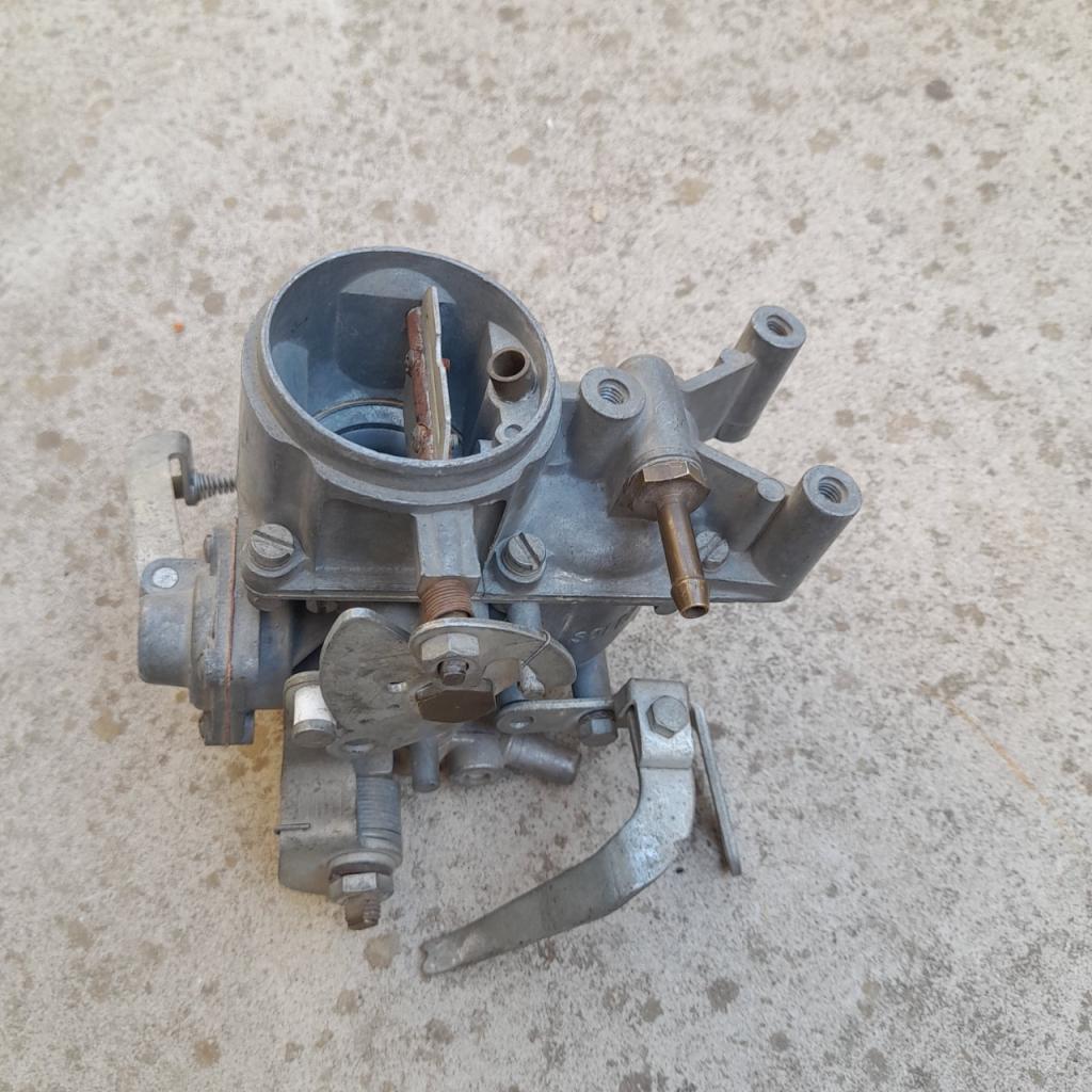 PEUGEOT 204/ 304 carburateur Solex LesAnciennes.com