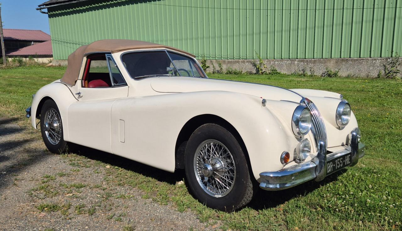 JAGUAR XK140 Cabriolet - 1955 LesAnciennes.com