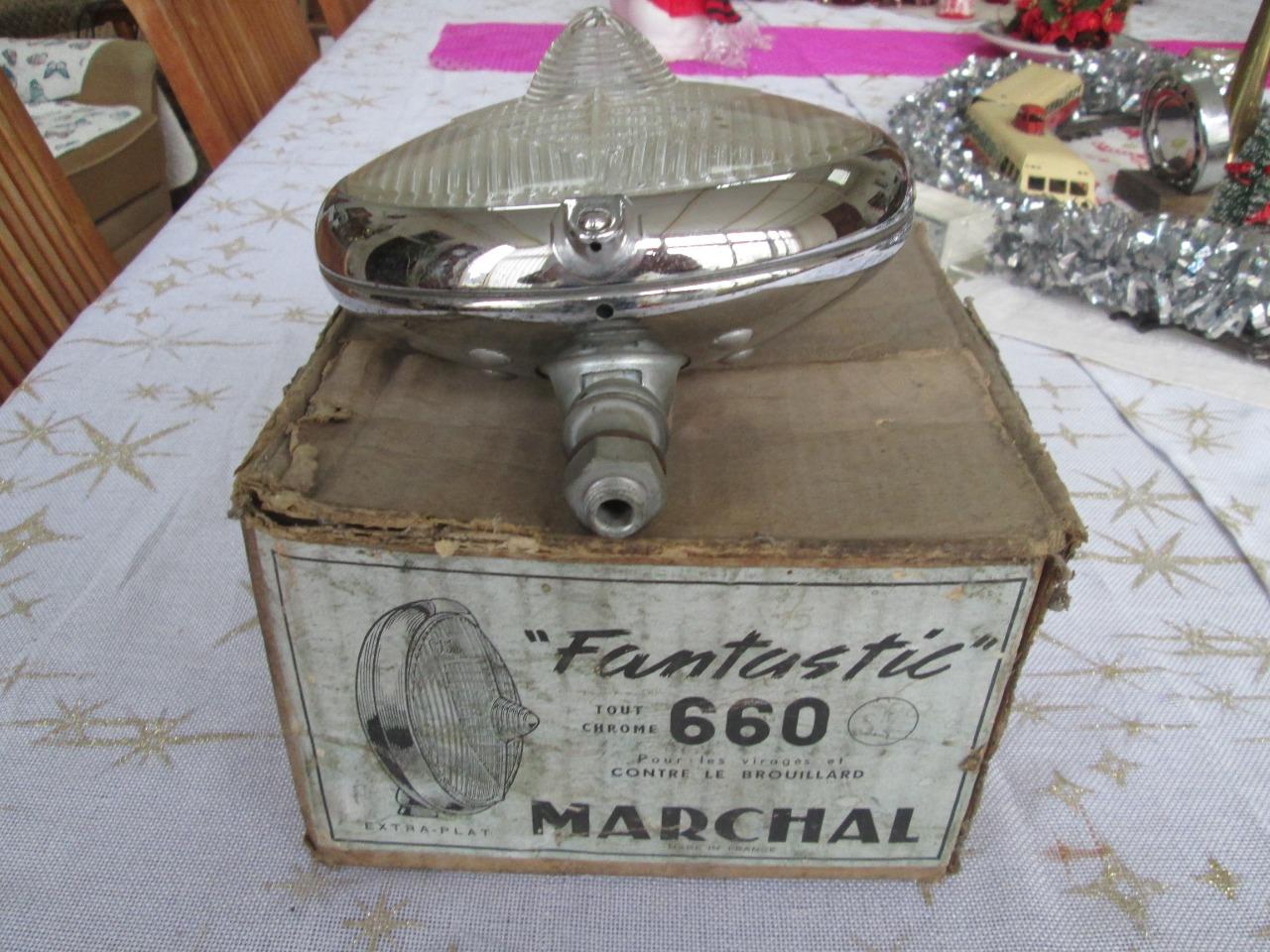 PHARE MARCHAL 660 NEUF LesAnciennes.com