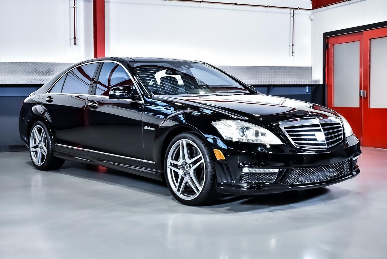 2010 Mercedes-Benz S63 AMG Sedan 6,3L V8 LesAnciennes.com