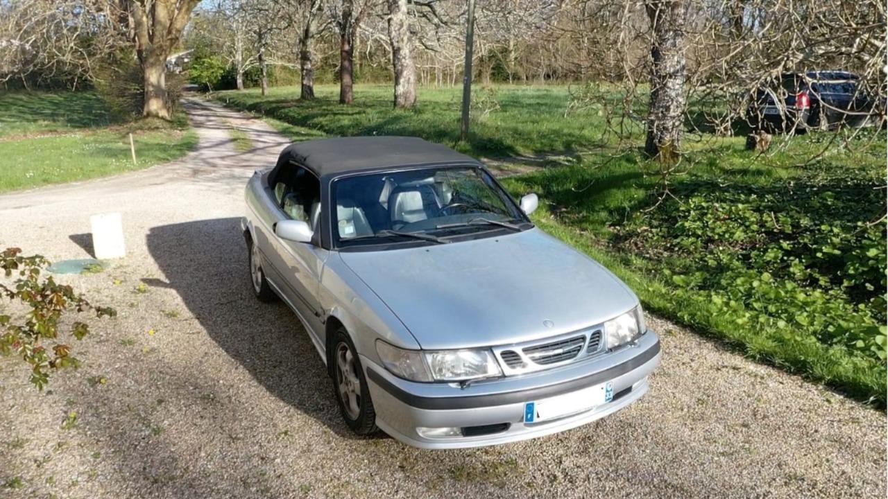 SAAB 93 - 2001 LesAnciennes.com