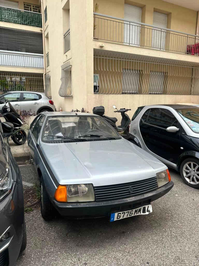 RENAULT Fuego - 1983 LesAnciennes.com