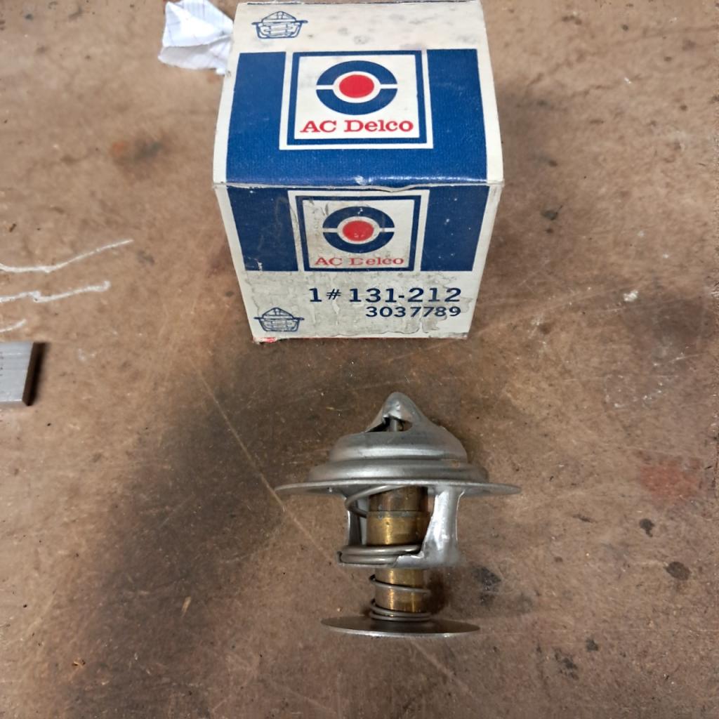 Calorstat . Ac delco 131-212 neuf LesAnciennes.com