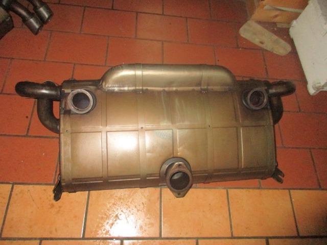 Silencieux d' èchappement Ferrari 355 5.2 LesAnciennes.com