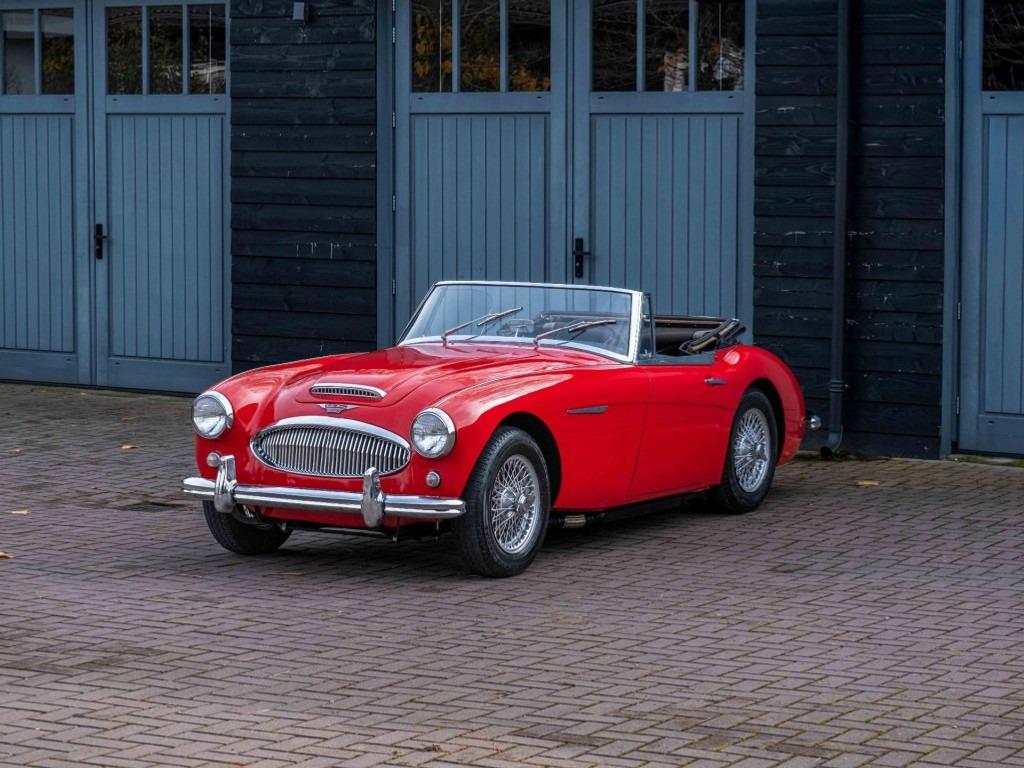 AUSTIN HEALEY 3000 MK2 BT7 - 1963 LesAnciennes.com