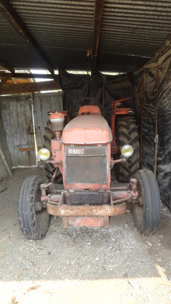 RENAULT Super D5 Diesel - 1959 LesAnciennes.com