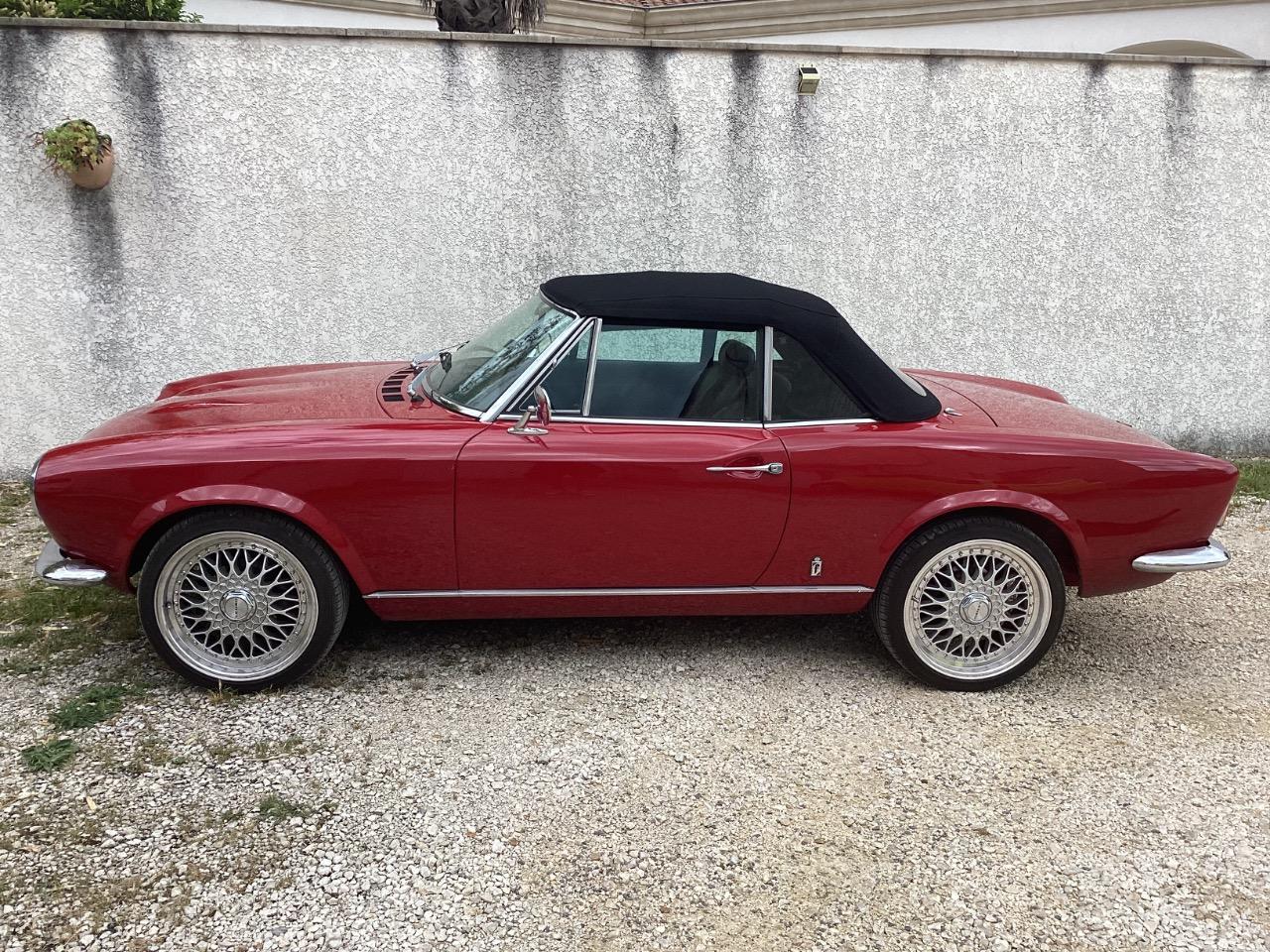 FIAT 124 Spider - 1978 LesAnciennes.com