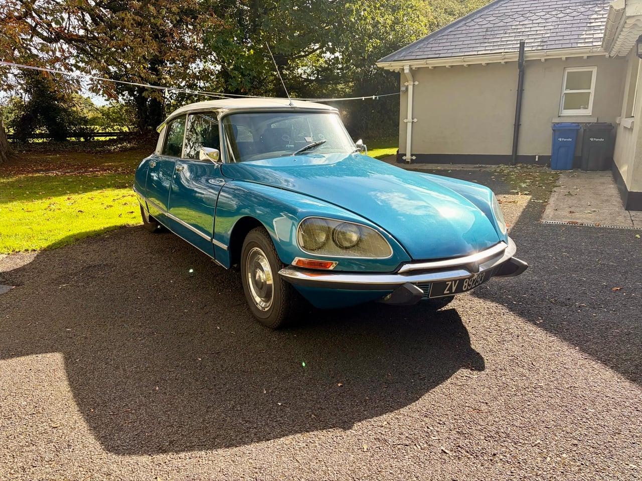 1975 Citroën DS 23 IE Pallas LesAnciennes.com