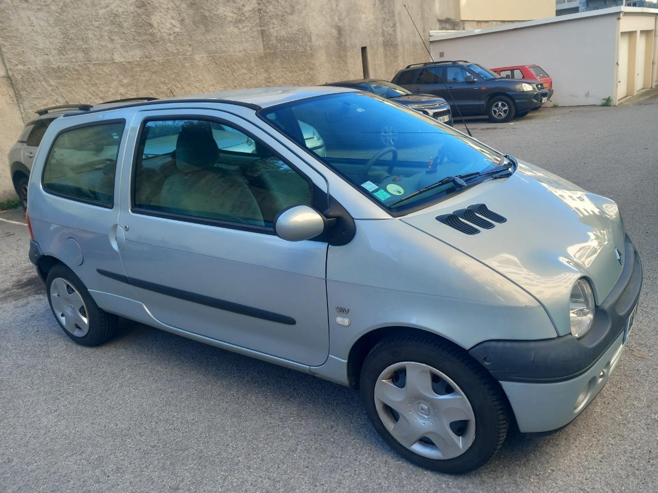RENAULT Twingo PRIVILEGE 16V - 2006 LesAnciennes.com