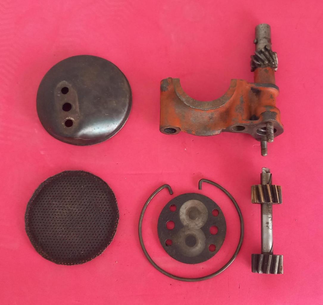 FIAT 508 Balilla pompe à huile PIECES LesAnciennes.com