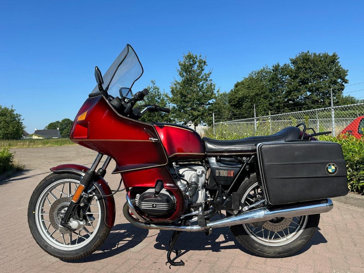 BMW R100 RT - 1980 LesAnciennes.com