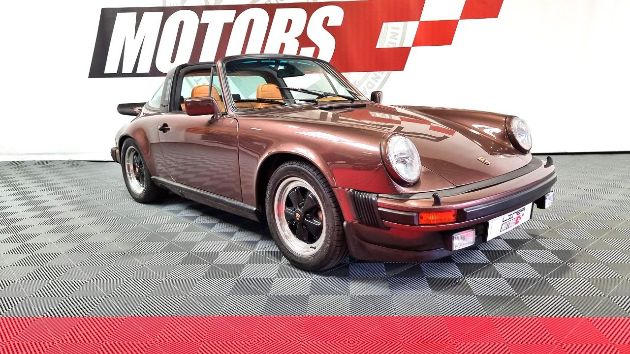 PORSCHE 911 CARRERA 3.0 TARGA - 1977 LesAnciennes.com