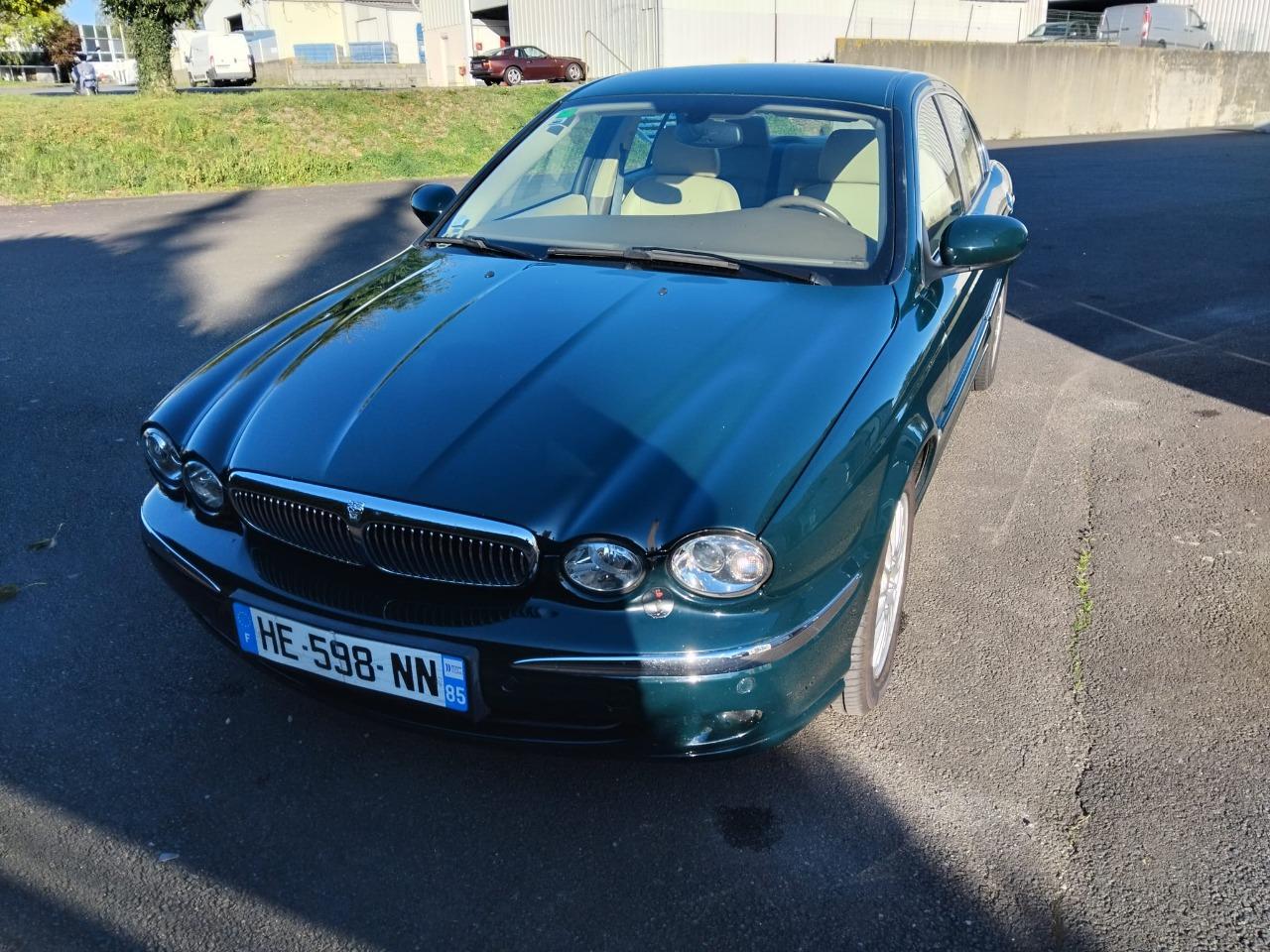 JAGUAR EXECUTIVE TYPE X - 2006 LesAnciennes.com