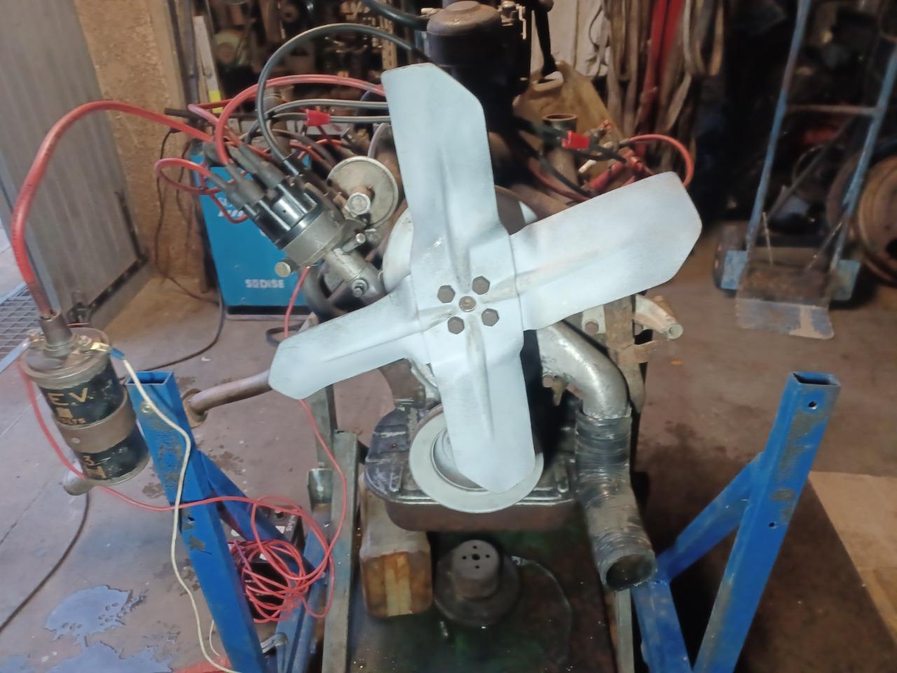 Moteur SIMCA Vedette LesAnciennes.com