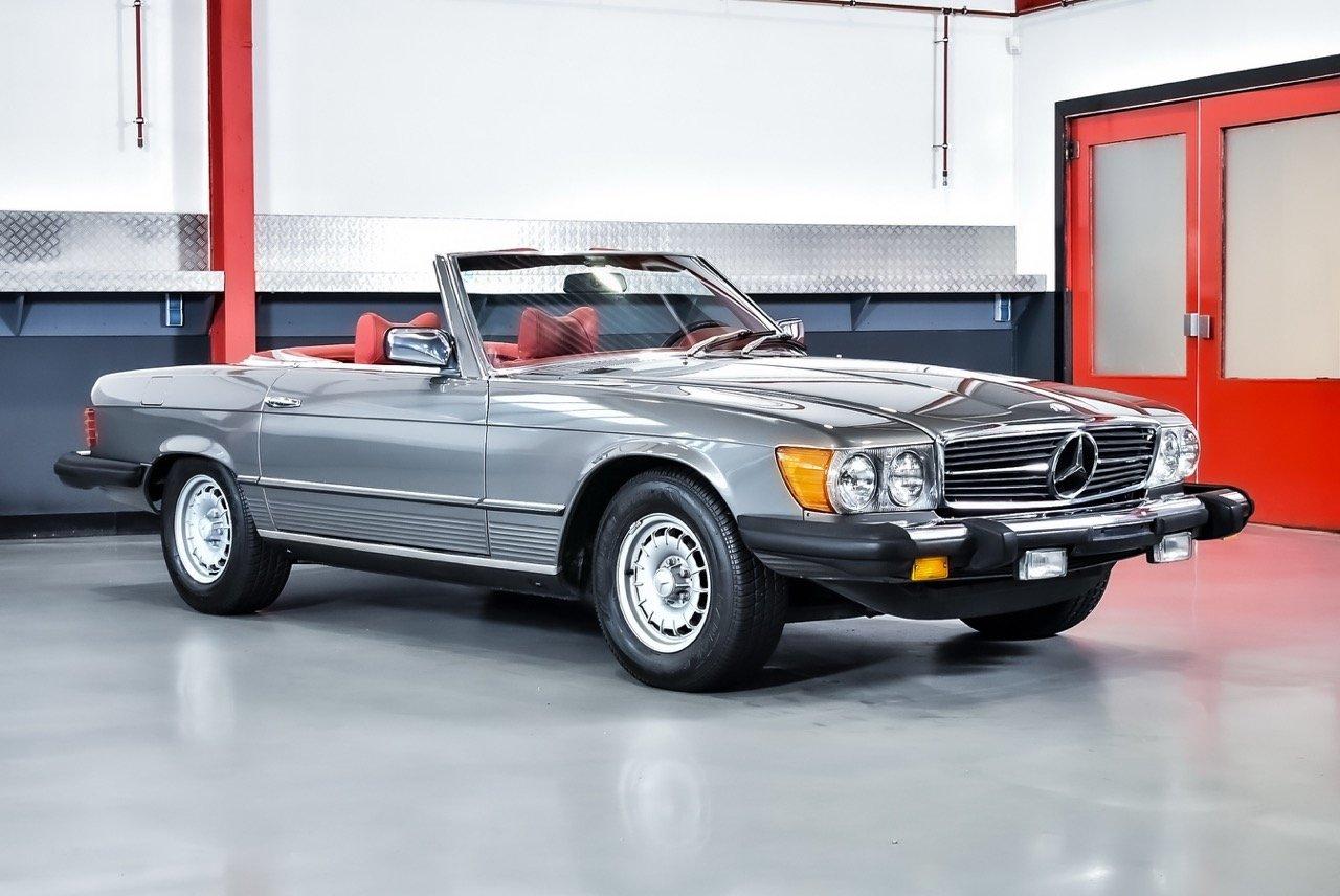 1977 Mercedes-Benz R107 450SL Convertible 4,5L V8 LesAnciennes.com