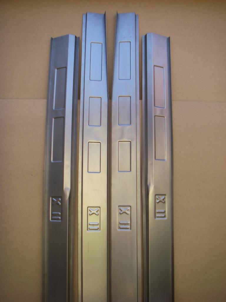 Longerons PEUGEOT 203 LesAnciennes.com