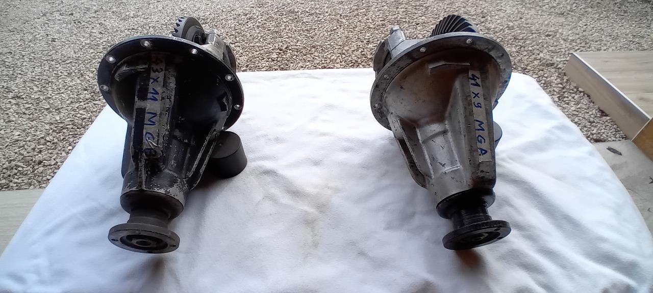 Pont MG MGA LesAnciennes.com