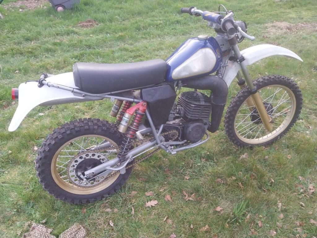 HUSQVARNA 250 WR WR - 1981 LesAnciennes.com