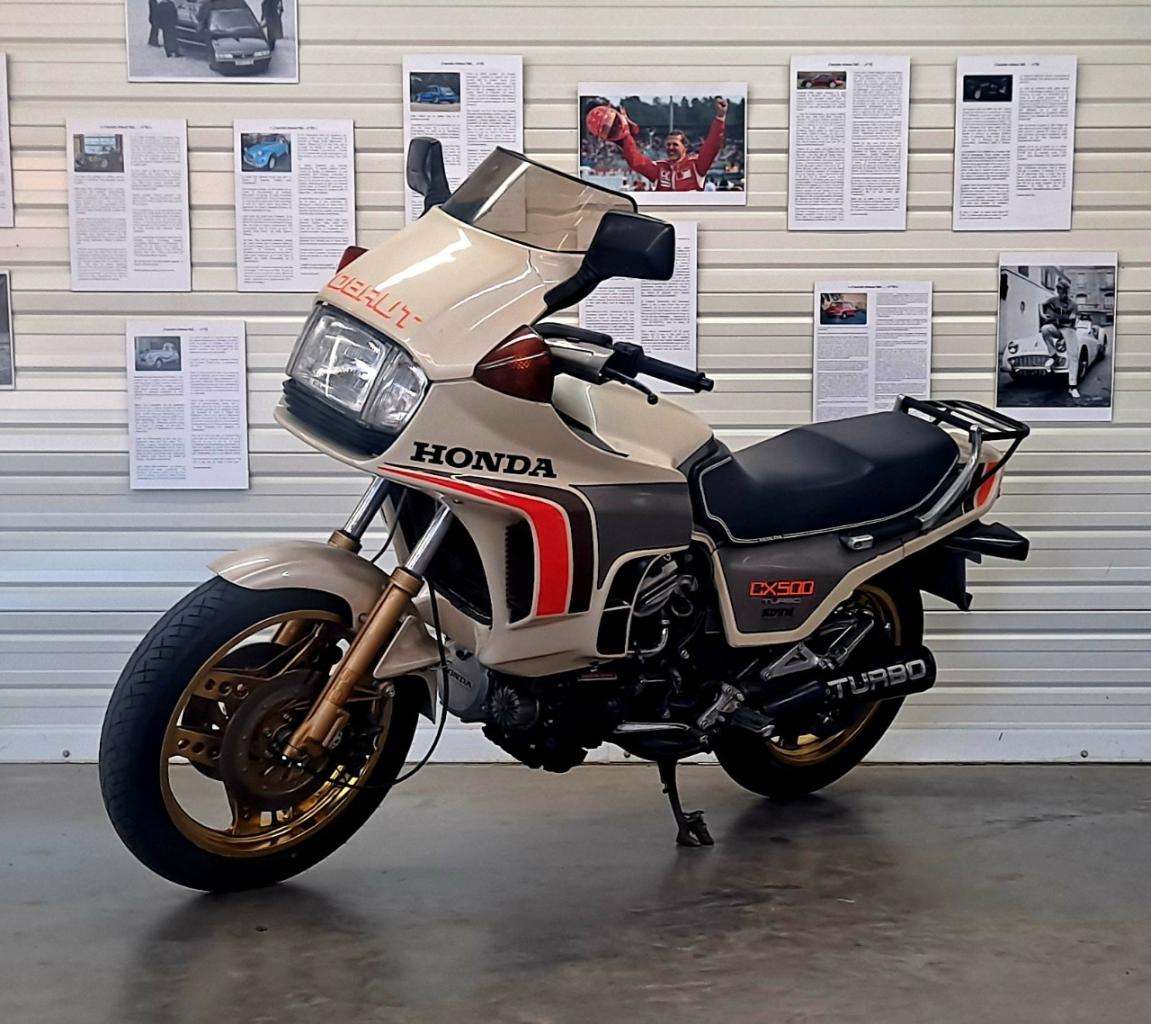 HONDA CX 500 TURBO - 1982 LesAnciennes.com