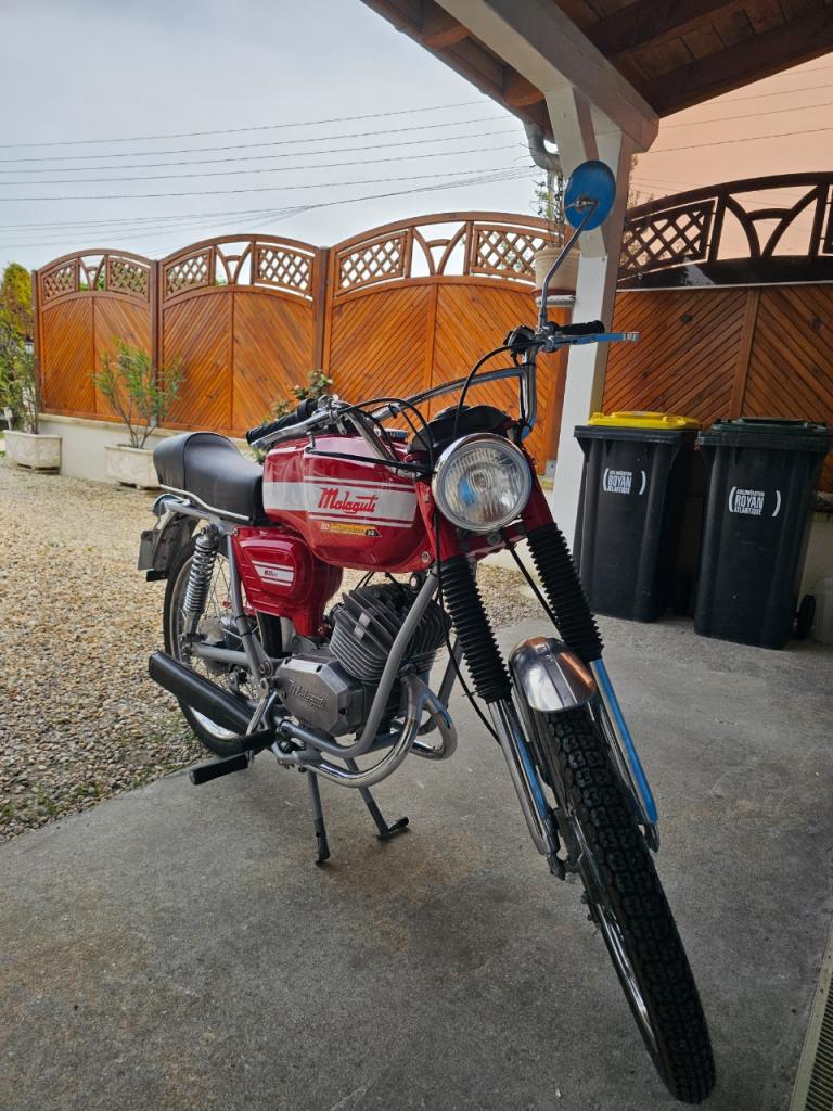 MALAGUTI OLYMPIQUE V4 - 1976 LesAnciennes.com