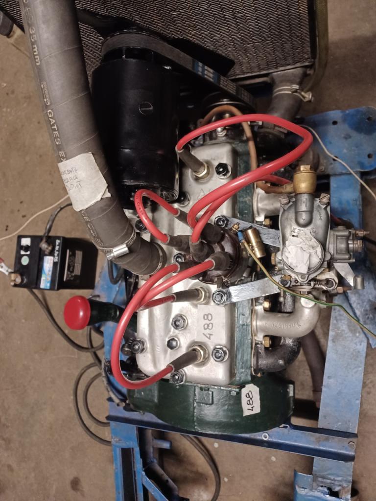 Pièces RENAULT Juvaquatre Moteur 488 LesAnciennes.com