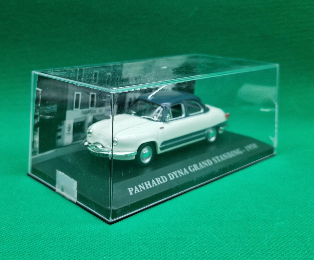 Panhard Dyna Z grand Standing 1958 1/43e LesAnciennes.com