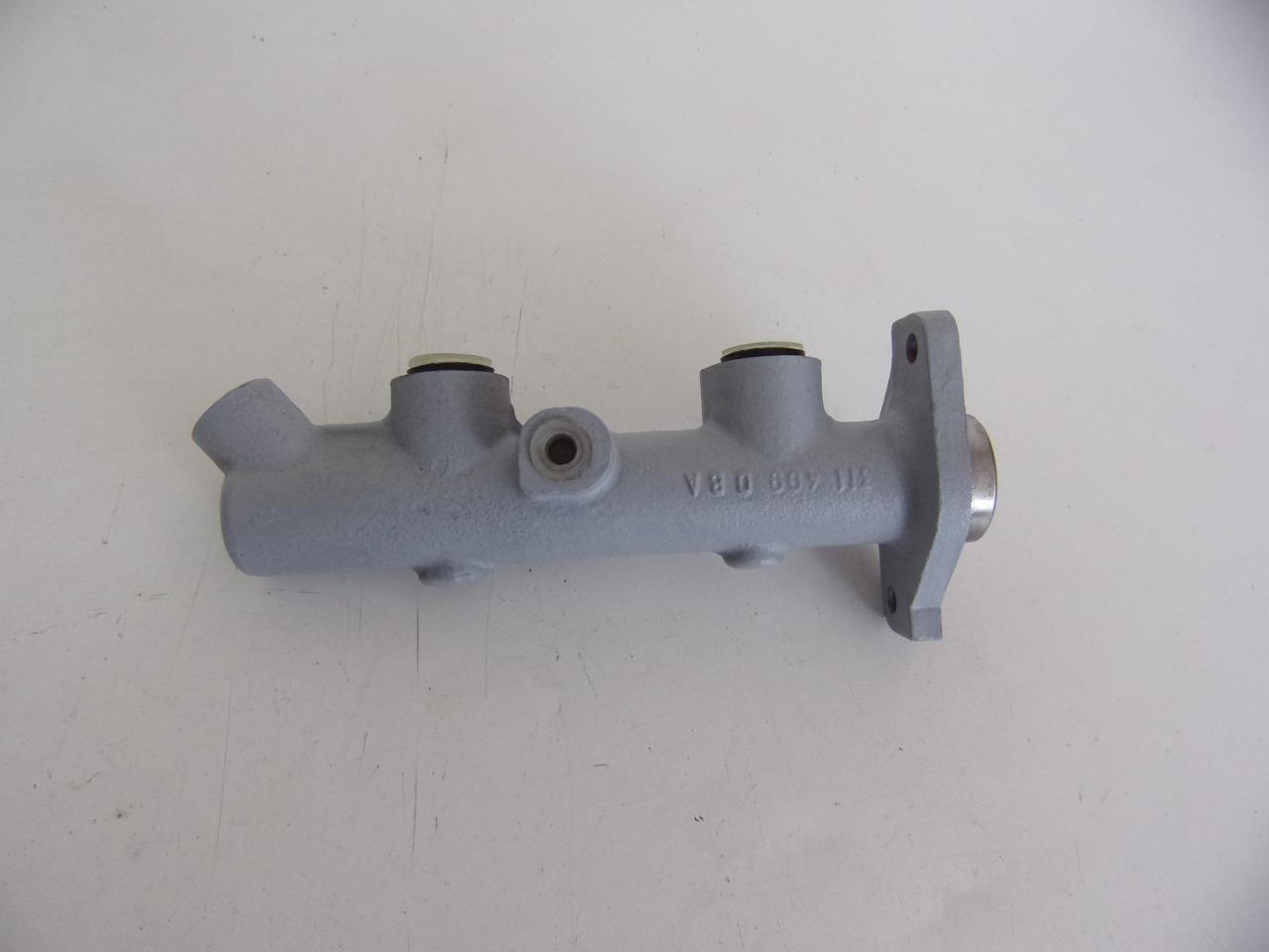 Maitre cylindre neuf RENAULT 12 (R12) LesAnciennes.com