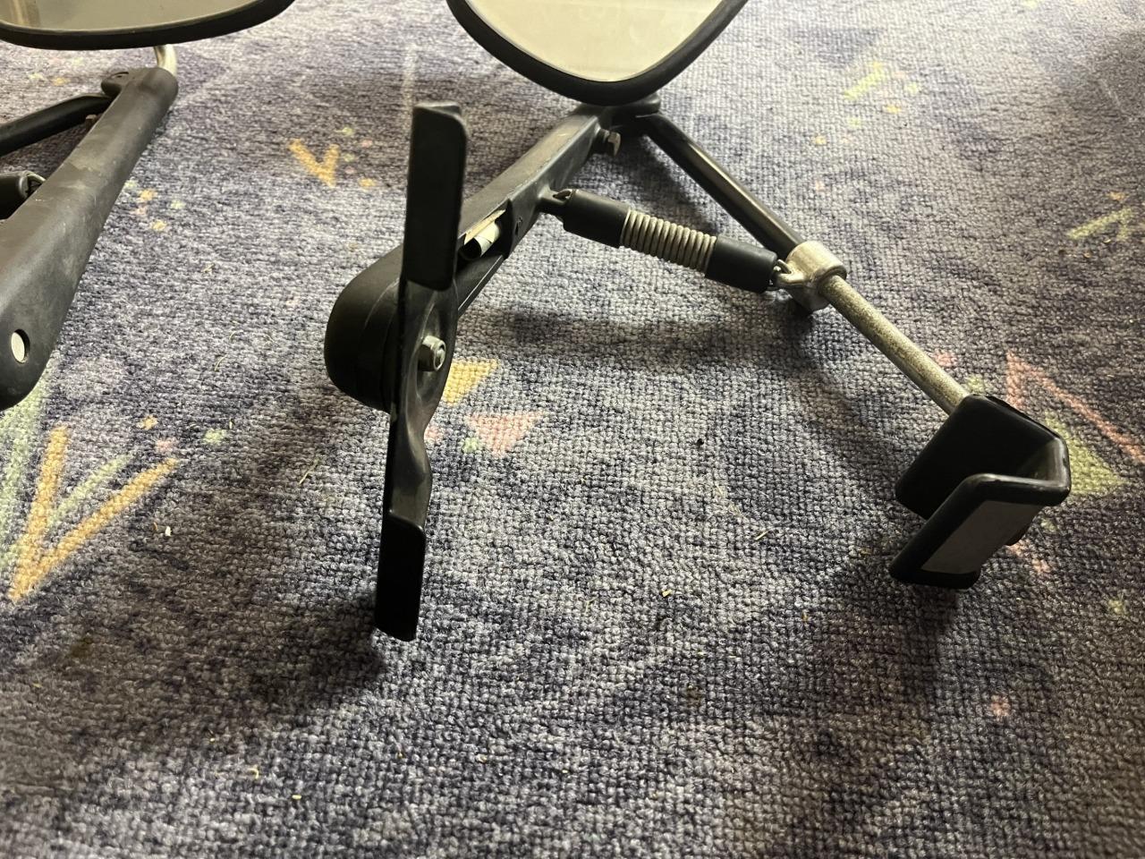 Pièces Divers Rétroviseurs univers Rétroviseurs LesAnciennes.com