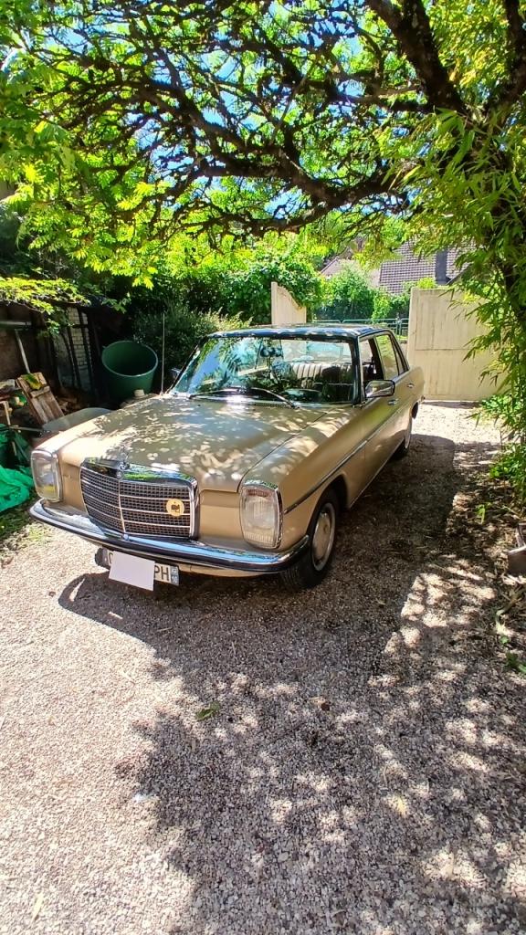 MERCEDES 200 D - 1974 LesAnciennes.com