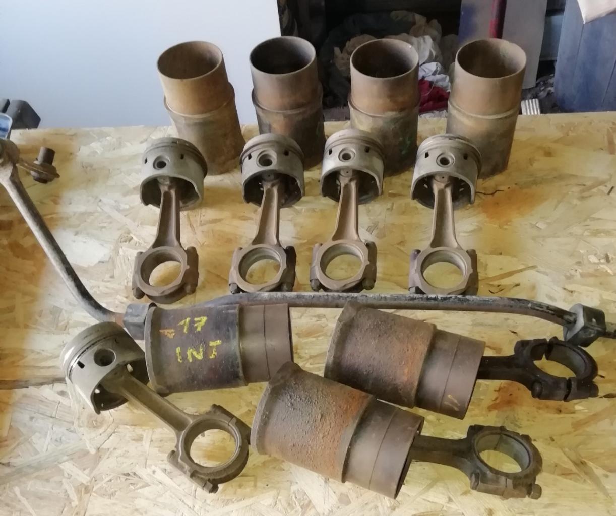 Pièces RENAULT 17 gordini Alpine A110 et A310 LesAnciennes.com