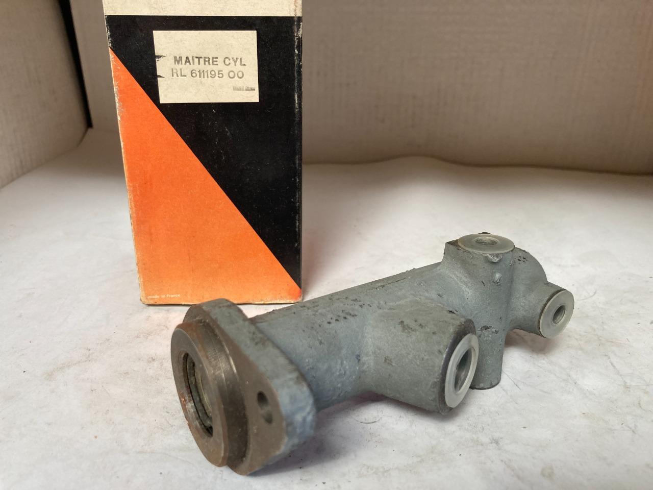 Maitre cylindre neuf RENAULT 16 LesAnciennes.com