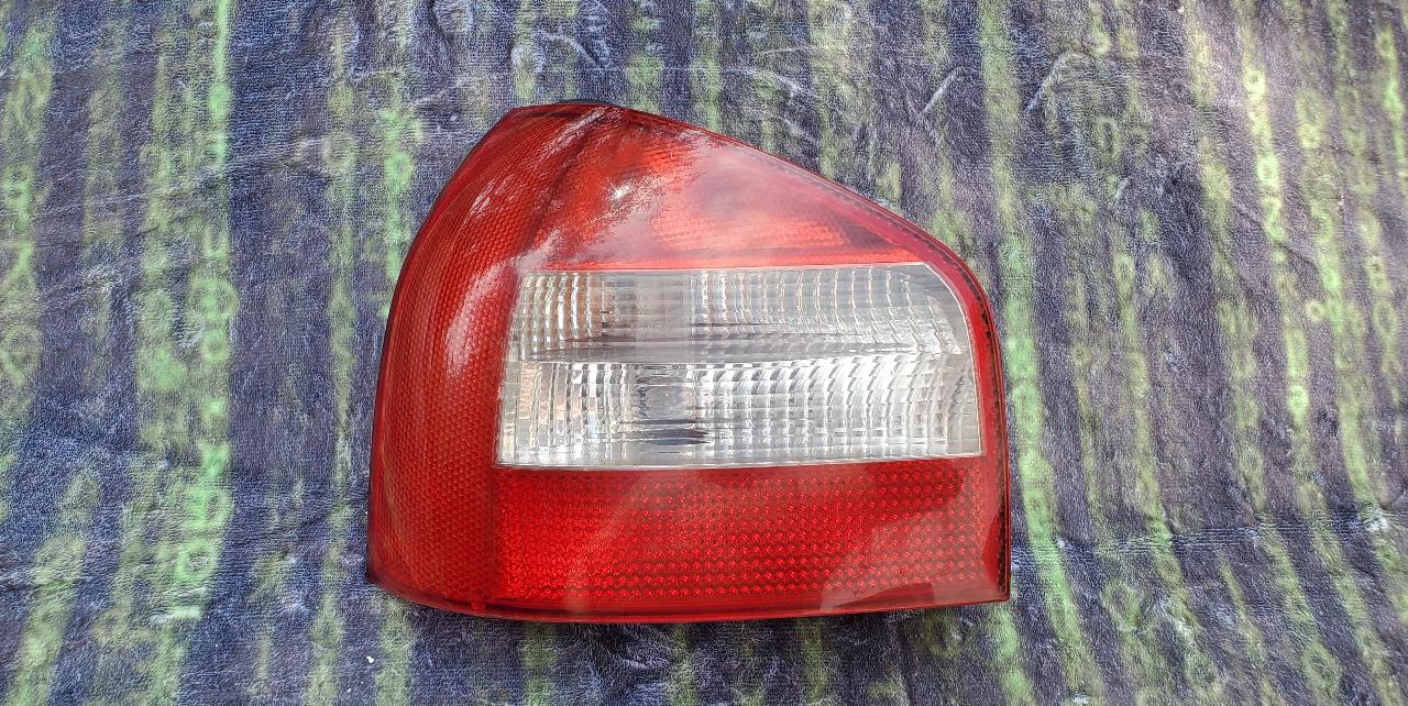 Feu arrière gauche conducteur AUDI A3 MK1 3 portes LesAnciennes.com