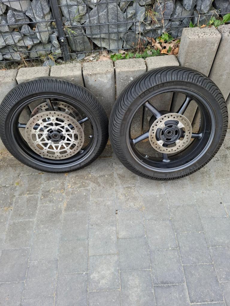 Pièces TRIUMPH Divers Daytona 675 LesAnciennes.com