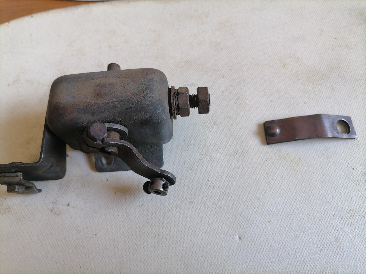 Contacteur CITROEN Traction 11 B LesAnciennes.com