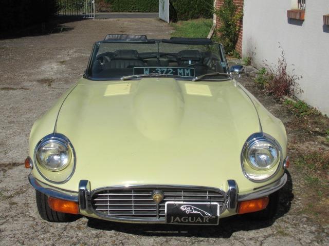 JAGUAR Type E V12 5.3L - 1972 LesAnciennes.com