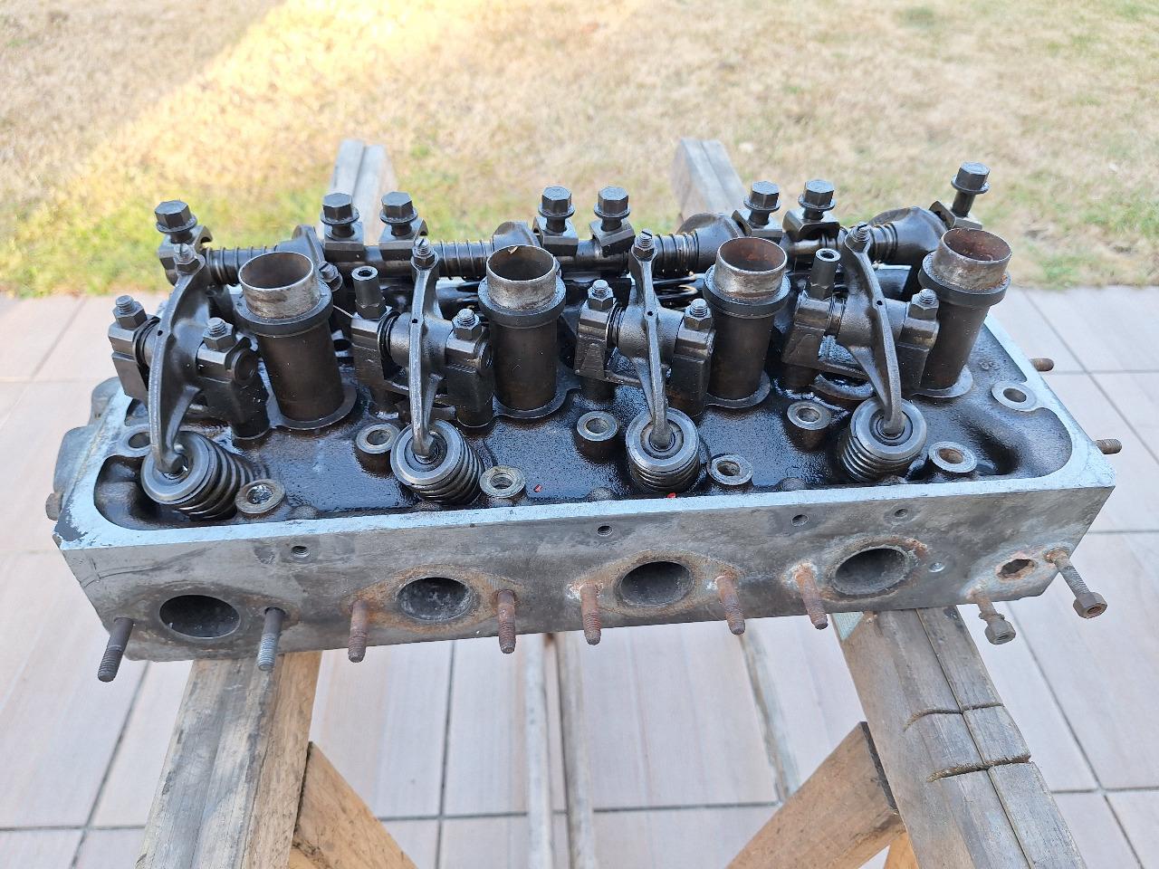 Culasse Citroën DS19, Citroën ID19 LesAnciennes.com