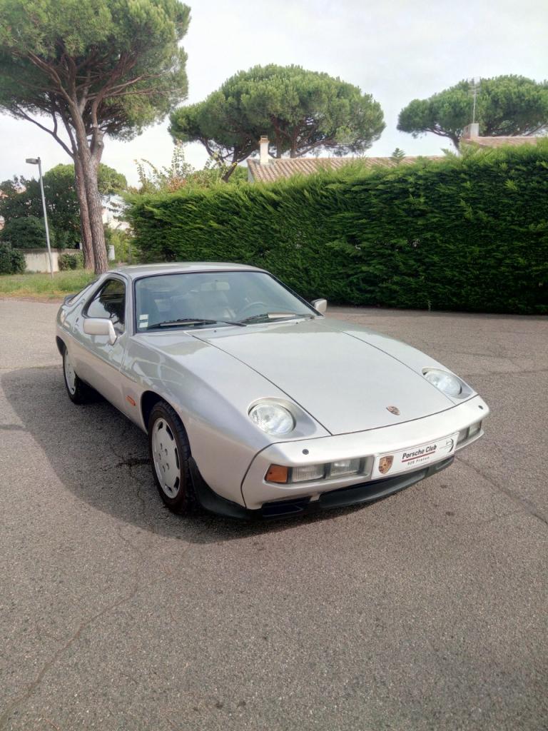 PORSCHE 928 Version S - 1980 LesAnciennes.com