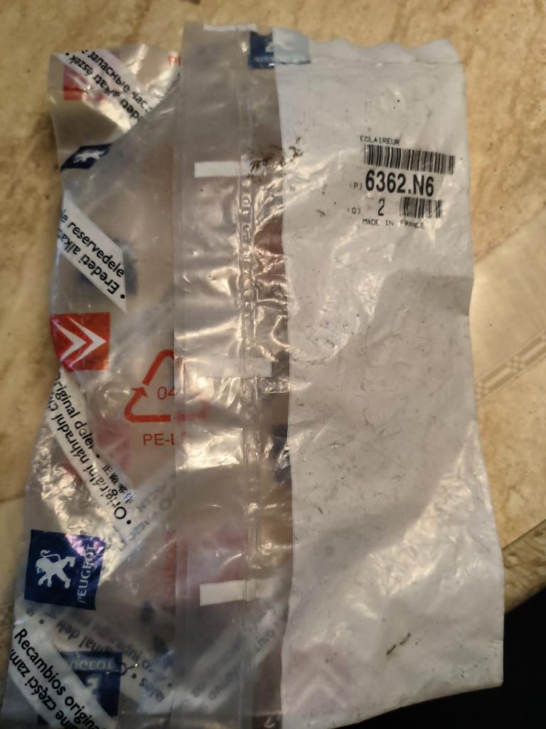 éclaireur intérieur PSA, réf. 6362.N6, Neuf LesAnciennes.com