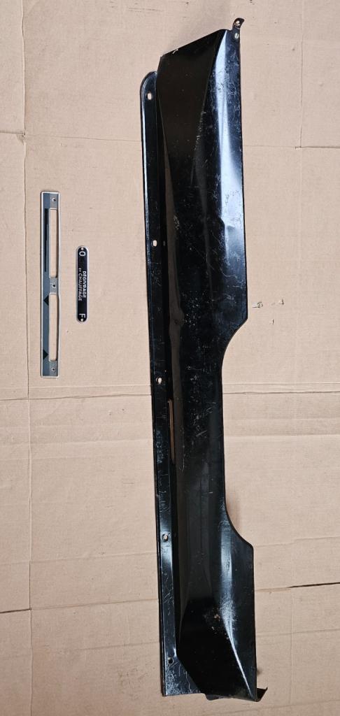 Element sous tableau CITROEN DS LesAnciennes.com