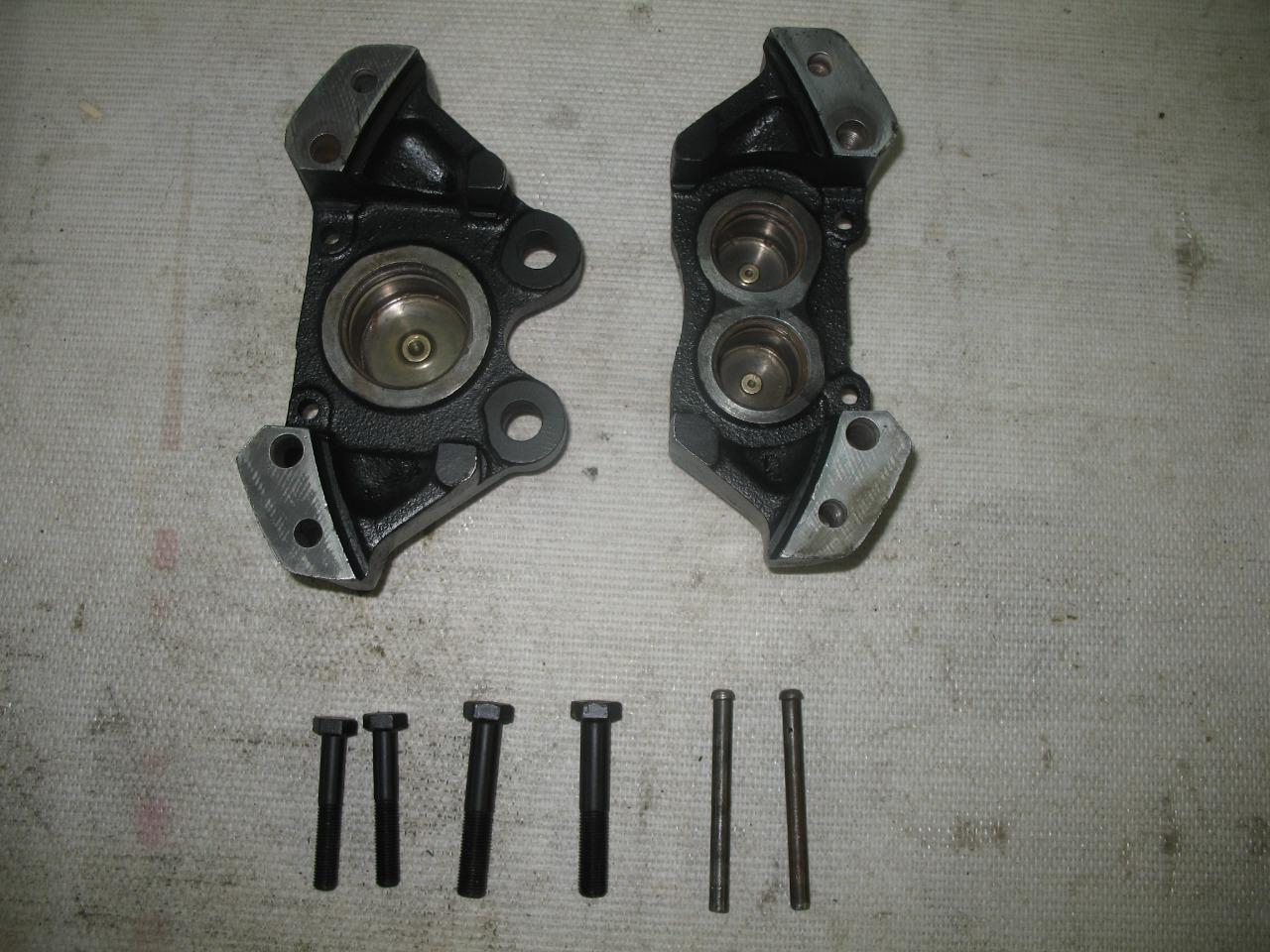 Etriers freins ALFA ROMEO 2600 LesAnciennes.com