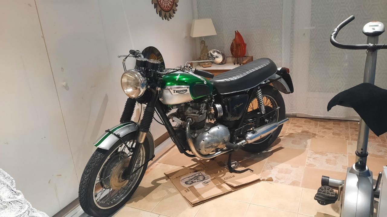 TRIUMPH Daytona 500 T100T - 1969 LesAnciennes.com