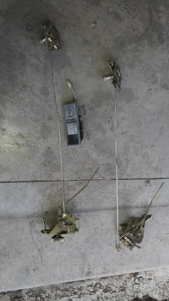 Serrure DE TOMASO Pantera LesAnciennes.com