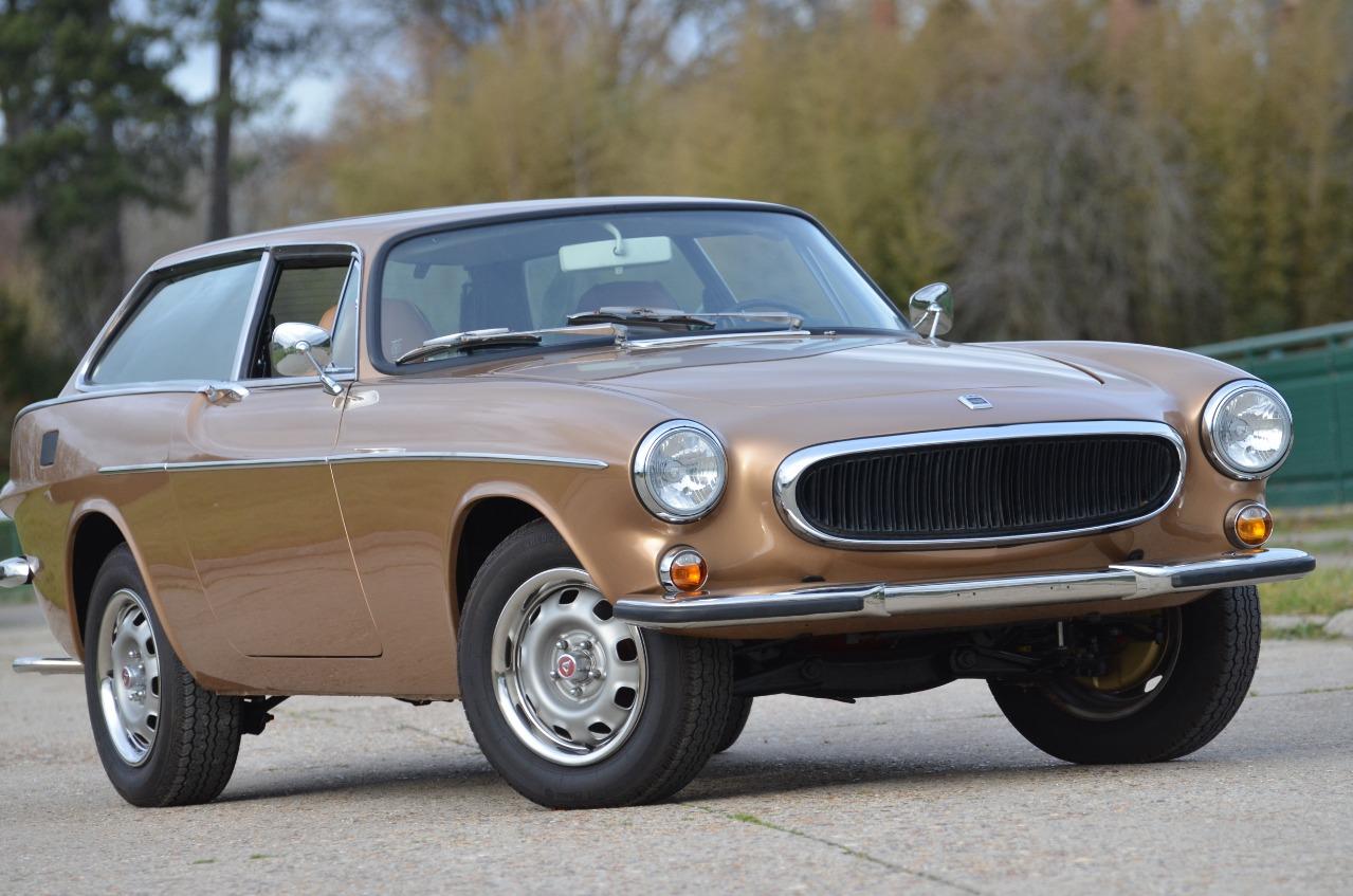 VOLVO P1800 ES Break de chasse - 1973 LesAnciennes.com