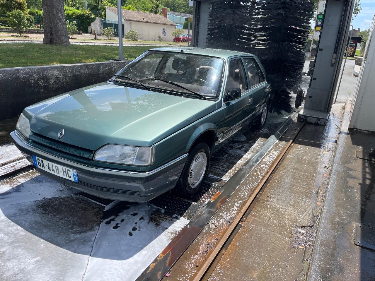 RENAULT 25 (R25) GTS - 1988 LesAnciennes.com