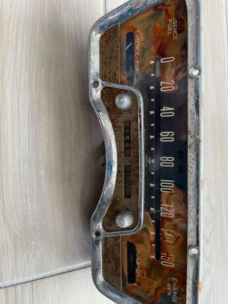 Cadran SIMCA Aronde LesAnciennes.com