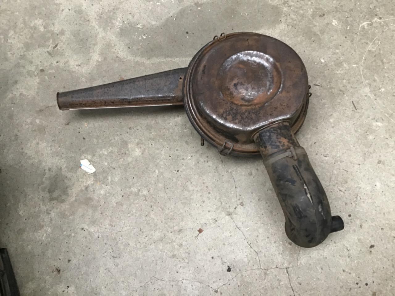 BOÎTE FILTRE À AIR CITROEN DS LesAnciennes.com