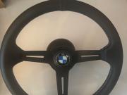 image_0-Volant sport 3 branches neufs pour BMW
